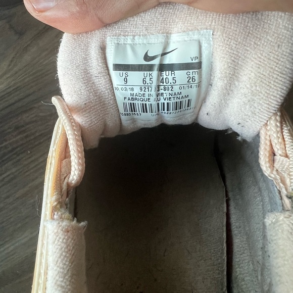 Nike Air Max - Picture 8 of 11